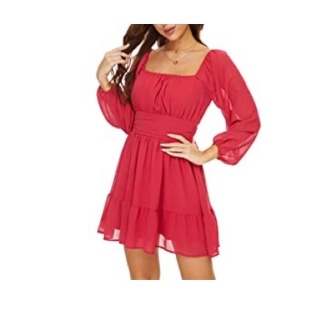 Square neck dress with open back. Can be off the shoulder dress as well.